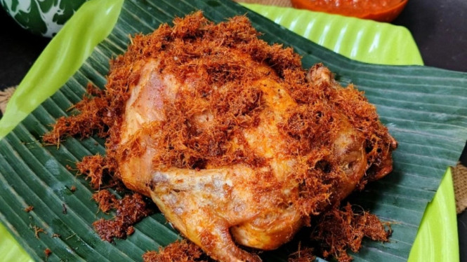 Rahasia Rasa Ayam Goreng Laos yang Menggoda di Tegalkatilayu